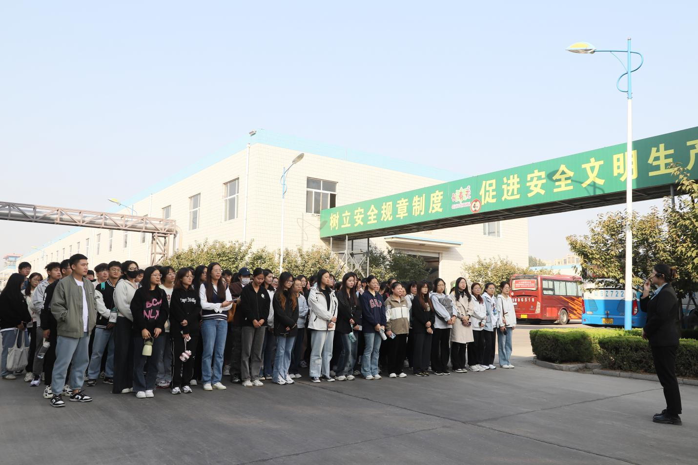 濱州學院來山東三星集團開展實踐交流活動